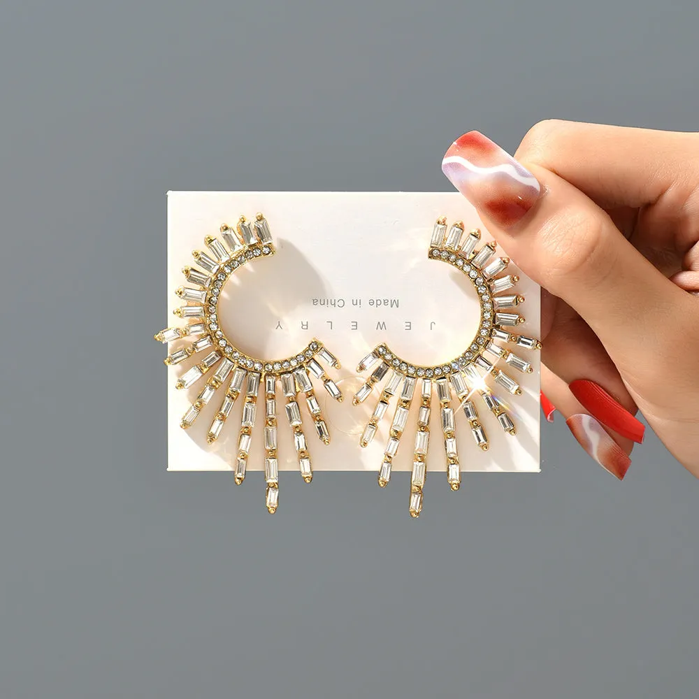 1 Pair Elegant Luxurious Geometric Hollow Out Inlay Zinc Alloy Rhinestones Drop Earrings