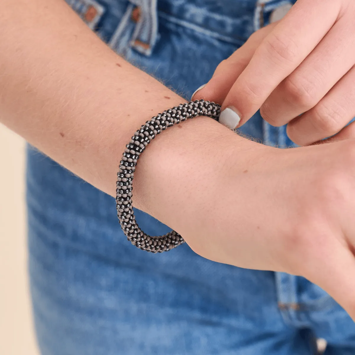Blueberry Field | Himalayan Glass Bead Bracelet