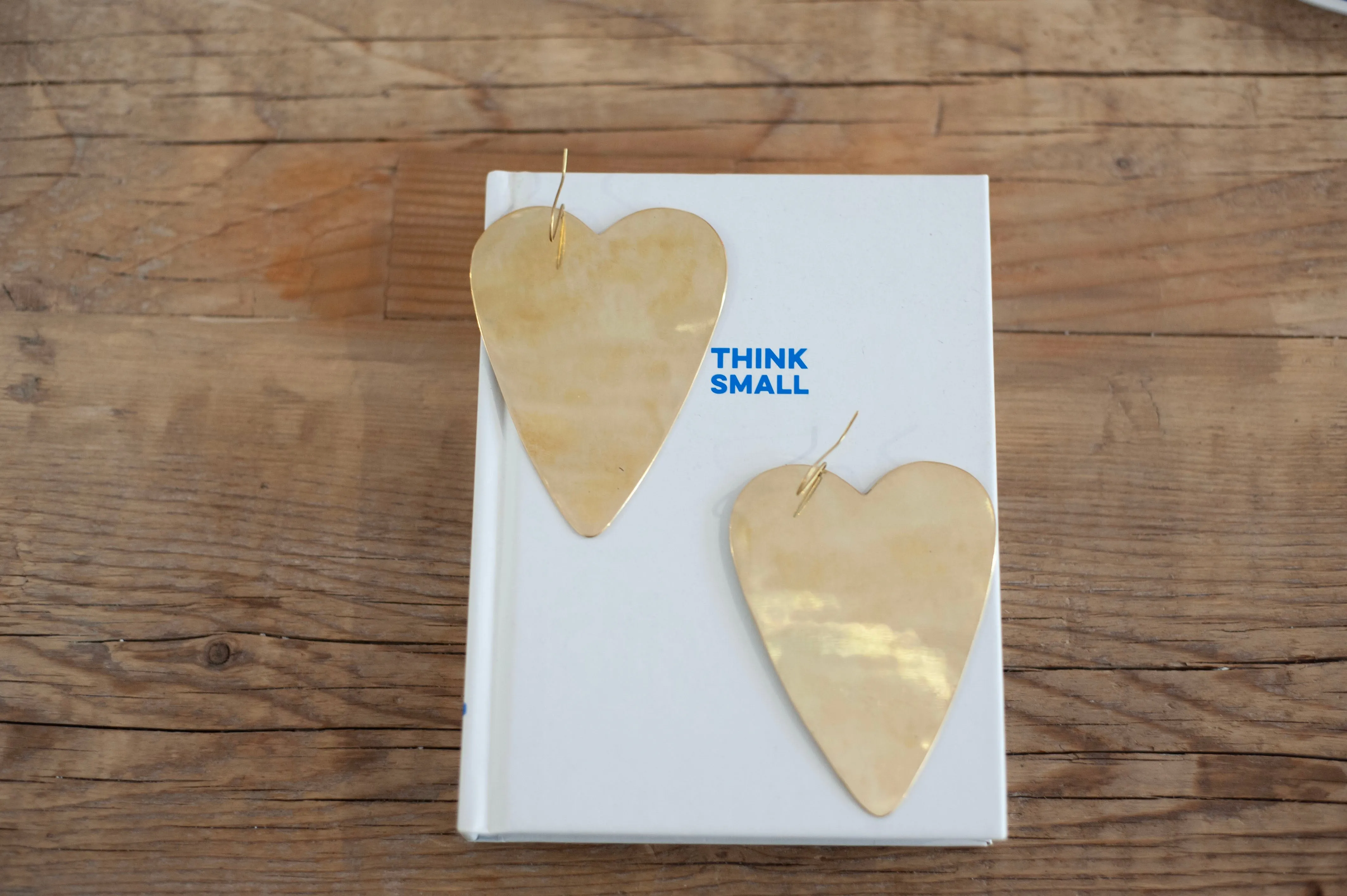 HEART TO HEART Earrings