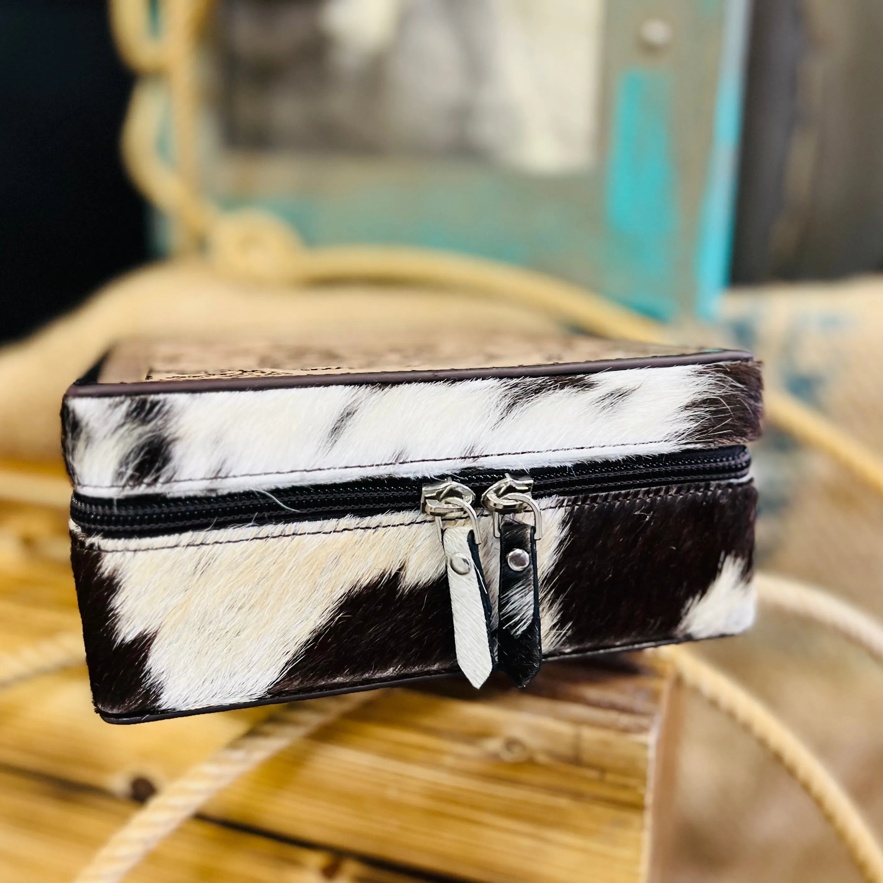 Living Quarters Jewelry Case