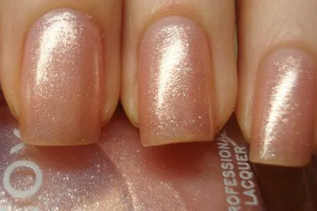 Shimmer * Zoya