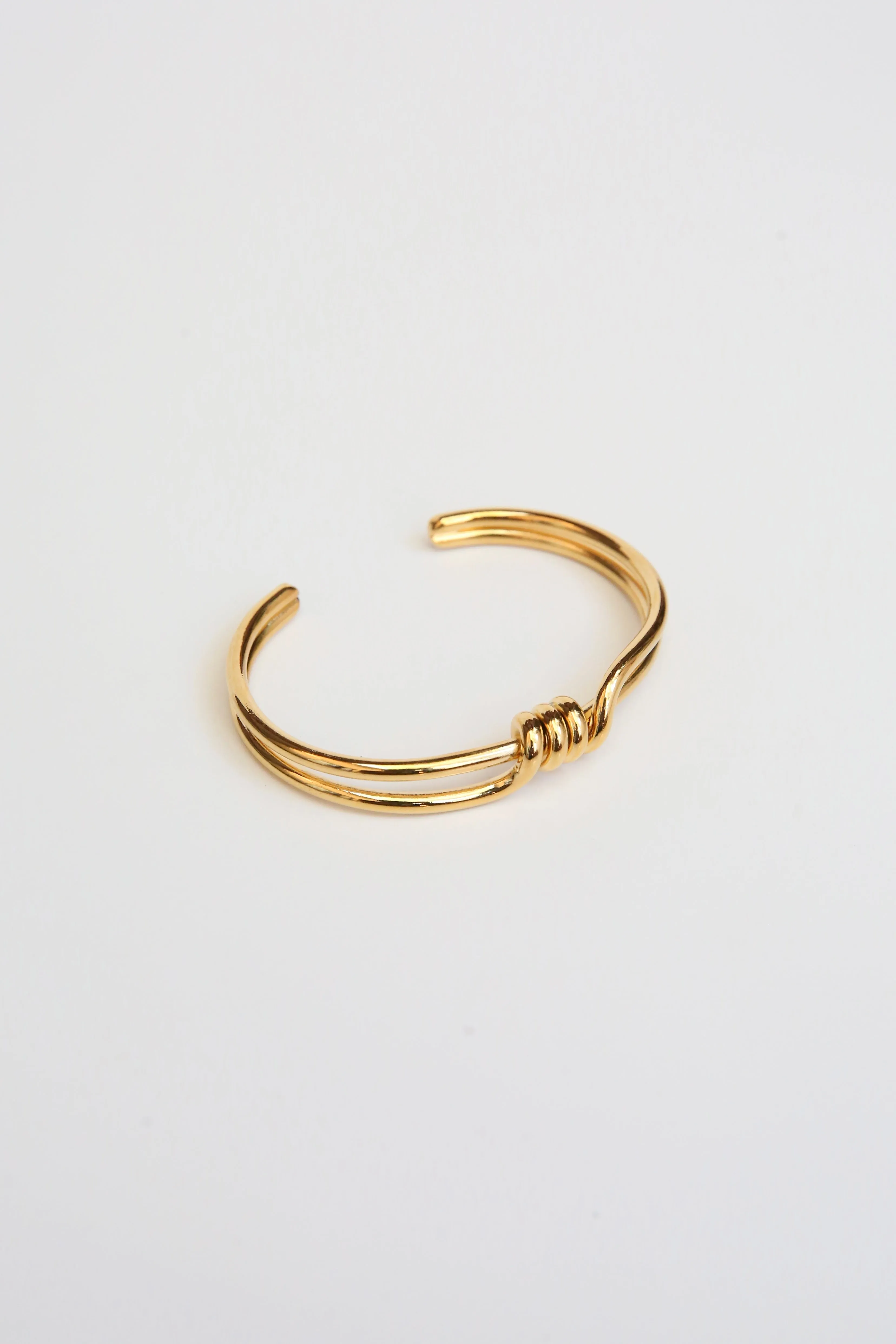 Surrounded Bracelet