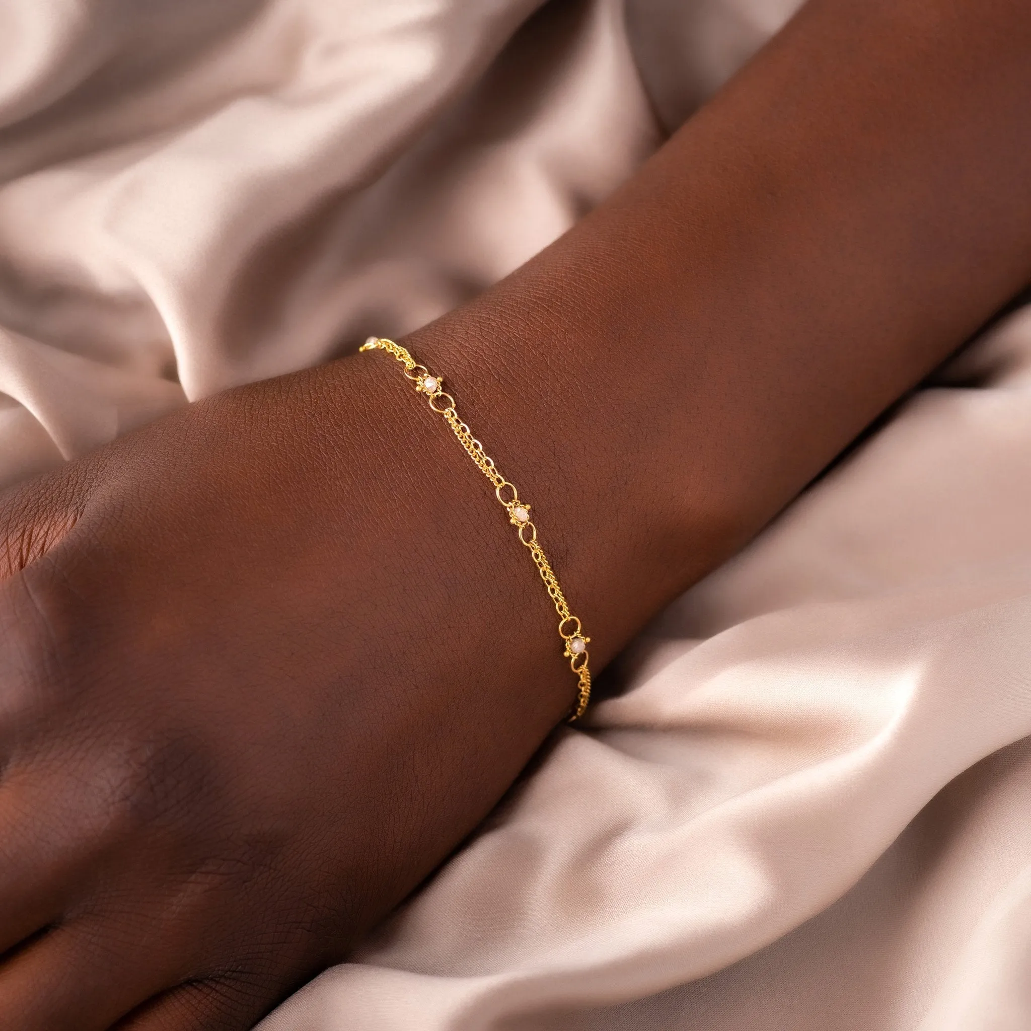 Whisper Chain Bracelet in Silver Diamond